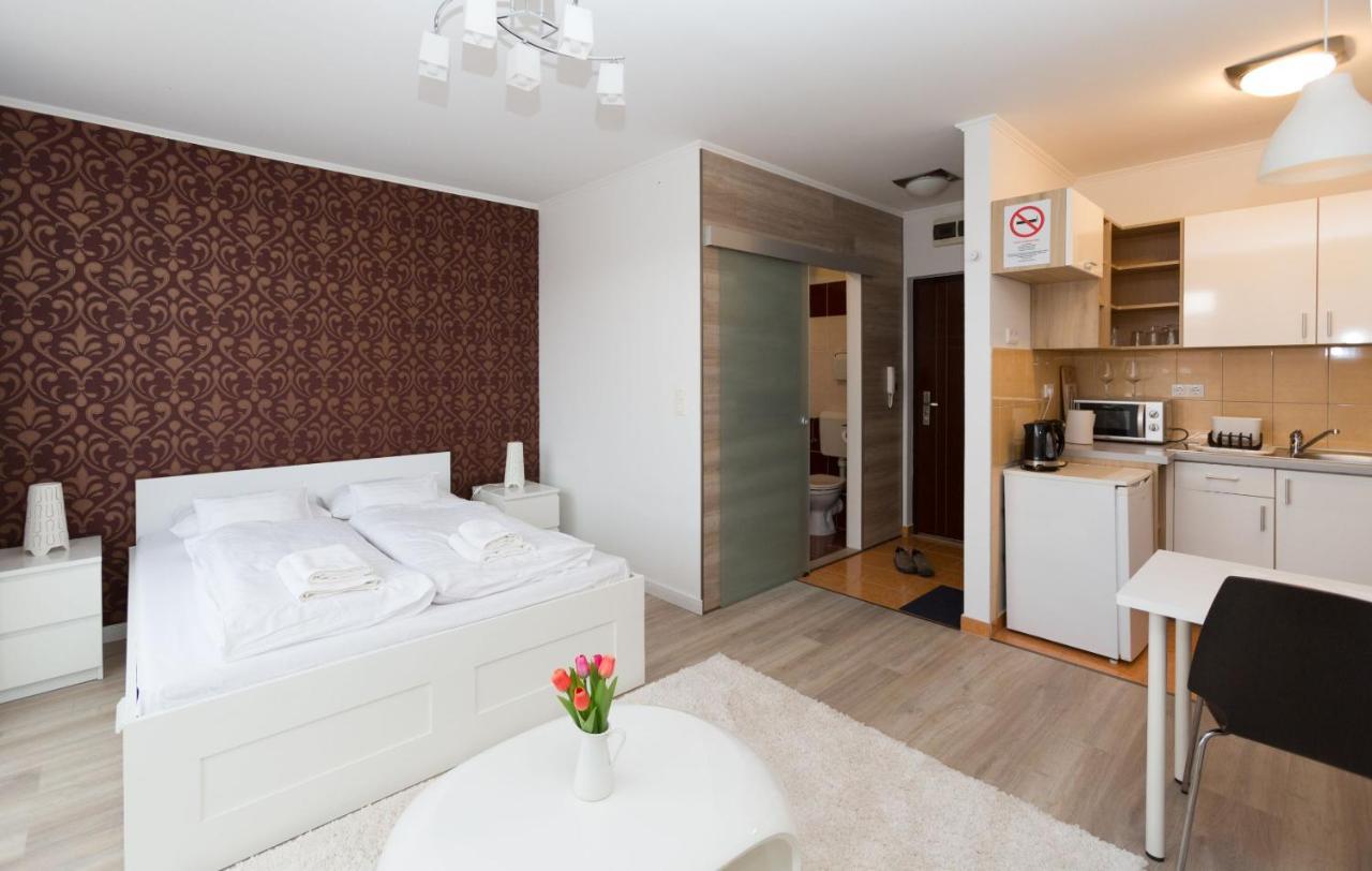 Mentha Apartments Deluxe - Mad بودابست المظهر الخارجي الصورة