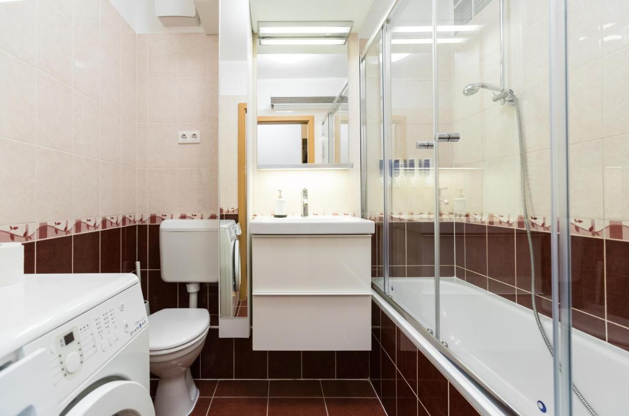 Mentha Apartments Deluxe - Mad بودابست المظهر الخارجي الصورة