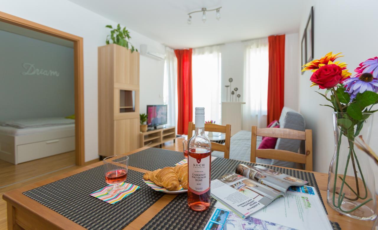 Mentha Apartments Deluxe - Mad بودابست المظهر الخارجي الصورة